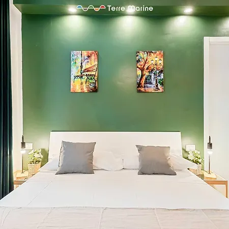 5 Terre Central, Terremarine 3*