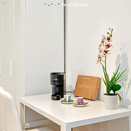 5 Terre Central, Terremarine لا سبيتسْيا