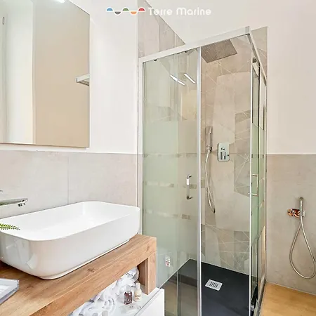 5 Terre Central, Terremarine بيت ضيافة لا سبيتسْيا