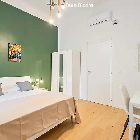 5 Terre Central, Terremarine La Spezia